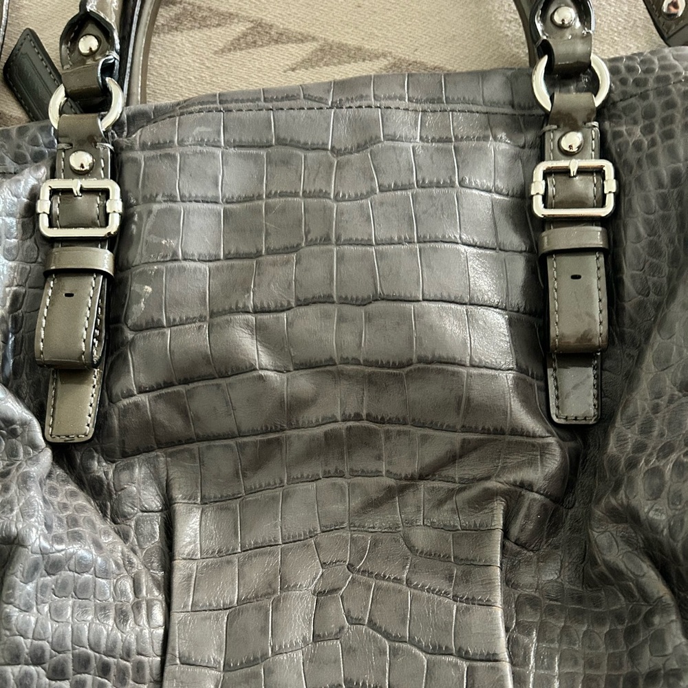 Coach Purse - Picture 4 of 5